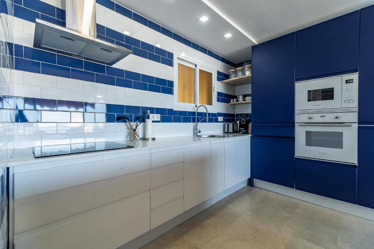 Vistas Azules -- Remodeled, Large Terrace, Spectacular Ocean Views And Beach Level Access Торремолинос Экстерьер фото