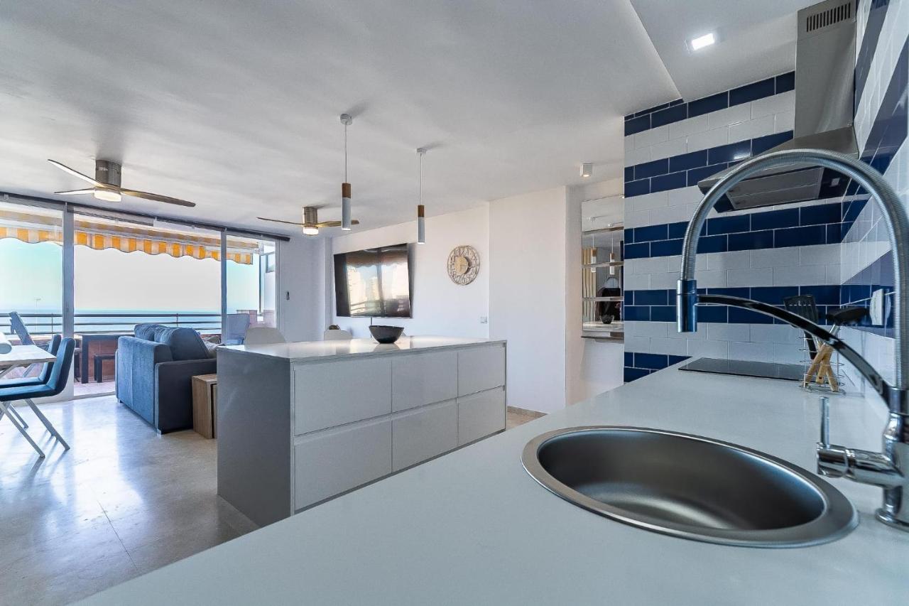 Vistas Azules -- Remodeled, Large Terrace, Spectacular Ocean Views And Beach Level Access Торремолинос Экстерьер фото