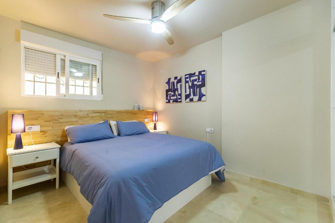 Vistas Azules -- Remodeled, Large Terrace, Spectacular Ocean Views And Beach Level Access Торремолинос Экстерьер фото